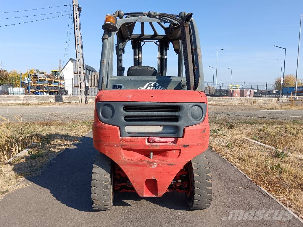 Linde H 25 D شاحنات الديزل