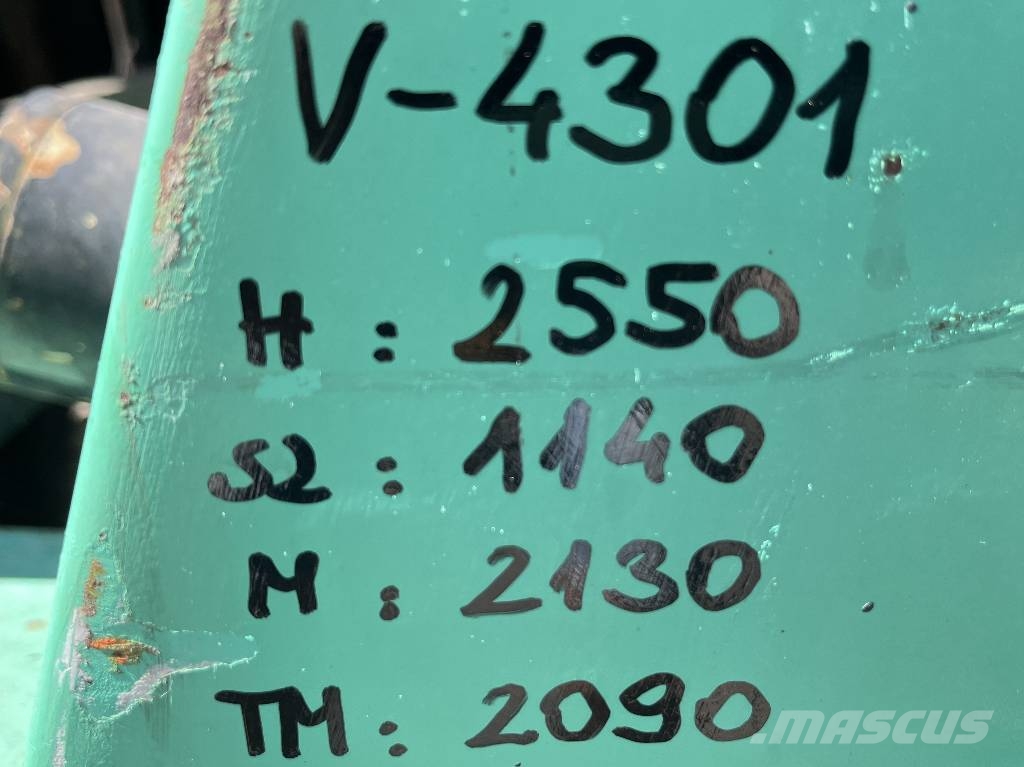 Mitsubishi FD 25 K V-4301 OI شاحنات الديزل