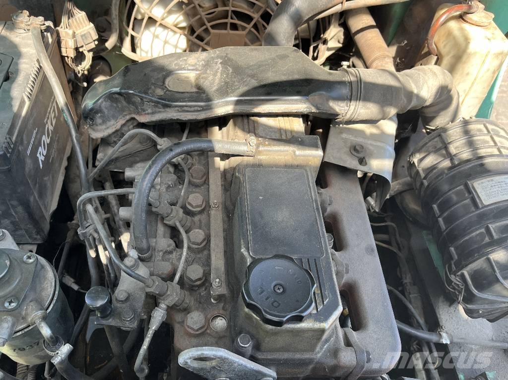Mitsubishi FD 25 K V-4301 OI شاحنات الديزل