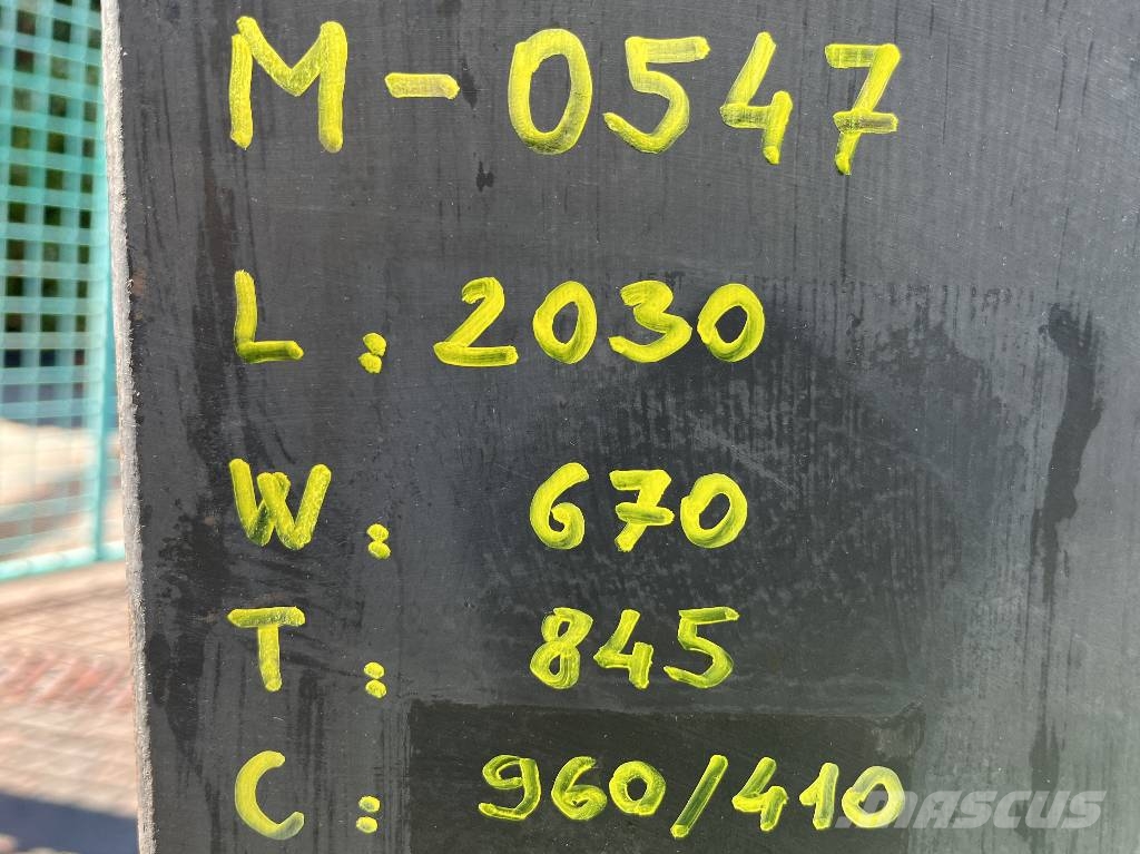 Mitsubishi FD 25 K V-4301 OI شاحنات الديزل