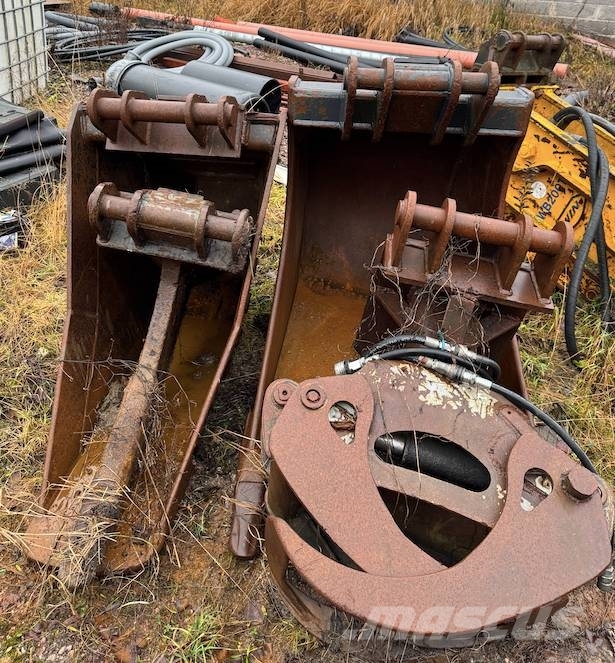 Hitachi ZX 225 US LC Kāpurķēžu ekskavatori