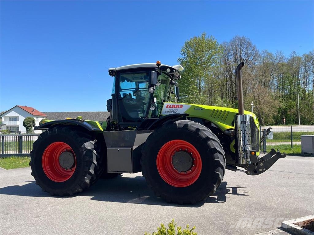 CLAAS Xerion 5000 Trac VC, 487 PS Трактори