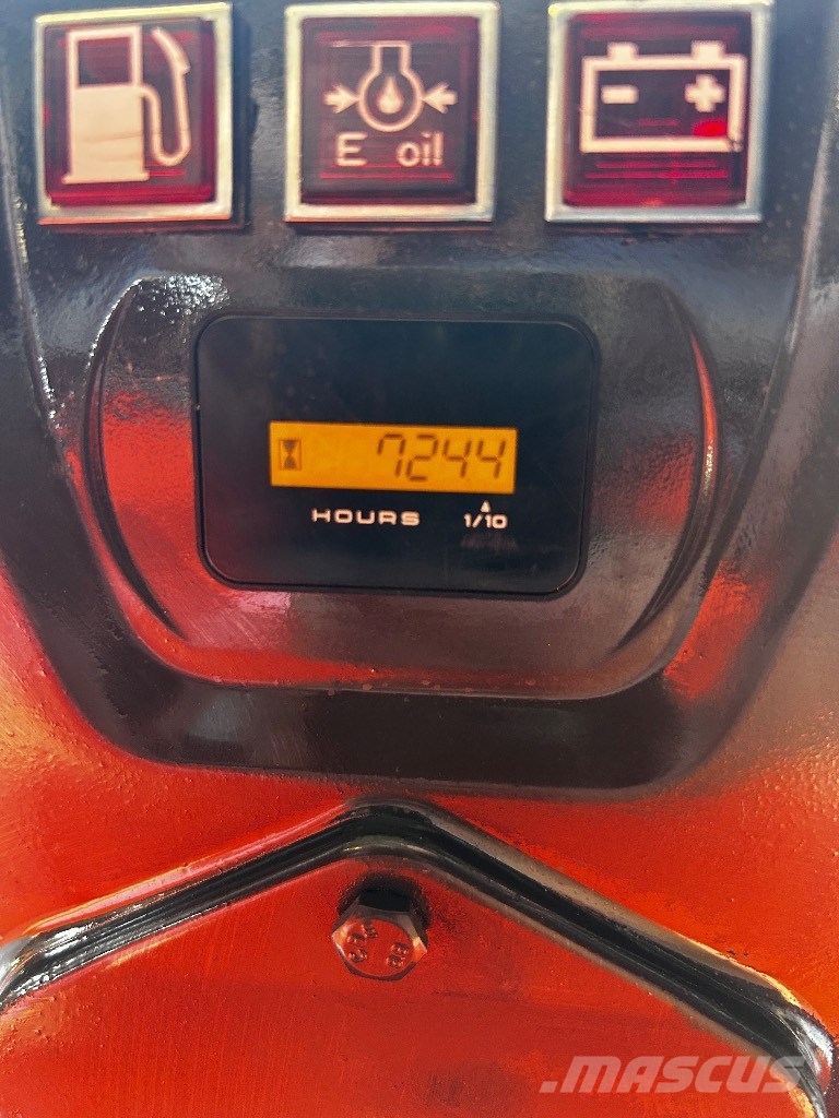 Kubota U 10 حفارات صغيرة أقل من 7 طن (حفارات صغيرة)