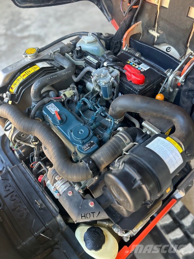 Kubota U 10 حفارات صغيرة أقل من 7 طن (حفارات صغيرة)