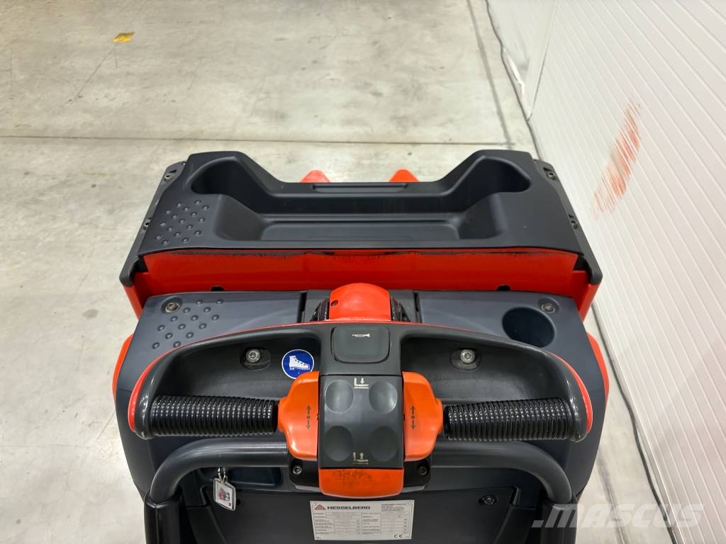 Linde T 20 AP رافعة منخفضة المستوى ذات منصة