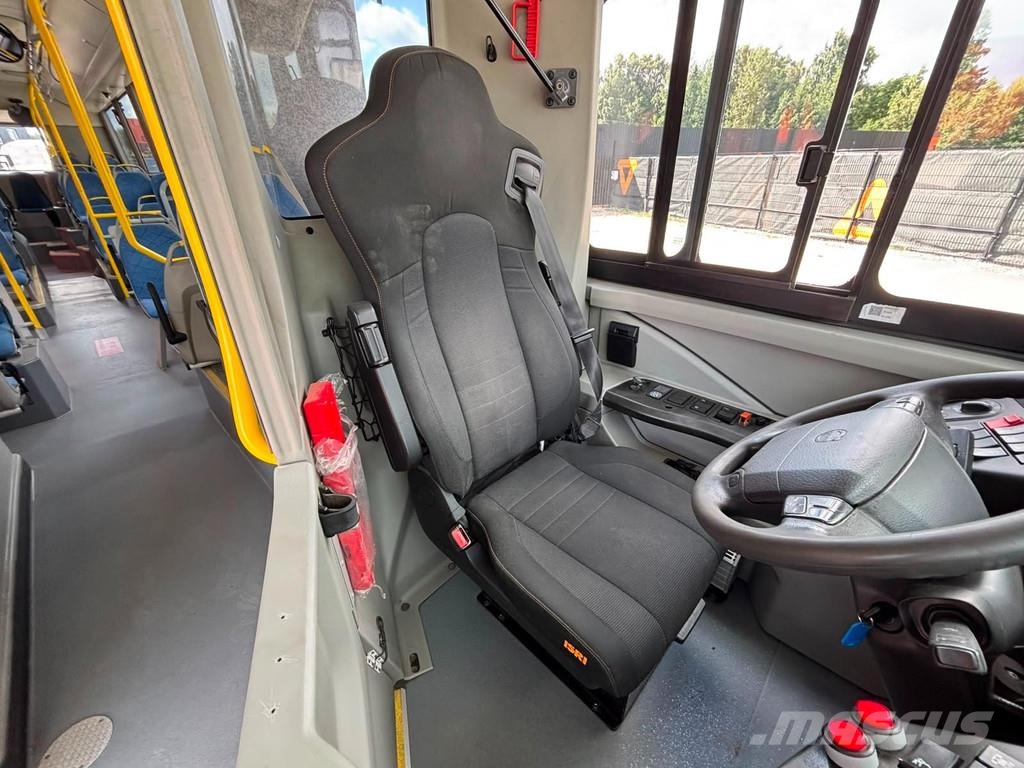 Volvo B5LH 8900 HYBRID 4x2 33 SEATS / AC / AUXILIARY HEA حافلة المدينة
