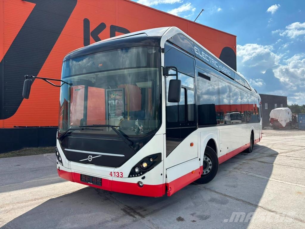 Volvo B5LH 8900 HYBRID 4x2 33 SEATS / AC / AUXILIARY HEA حافلة المدينة