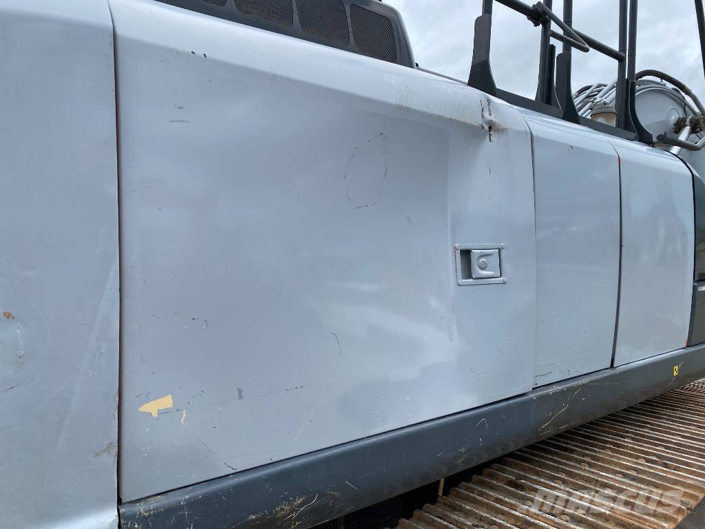 Hitachi ZX 210 LC-6 / Certificat CE endommagée Raupenbagger