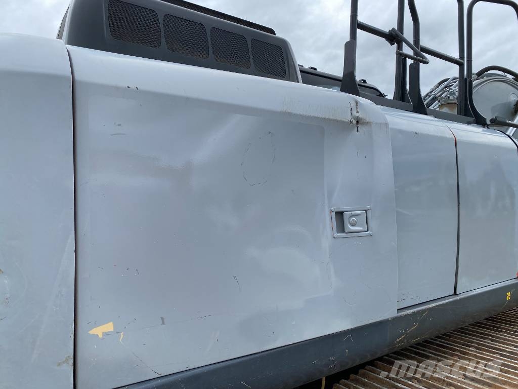 Hitachi ZX 210 LC-6 / Certificat CE endommagée Raupenbagger
