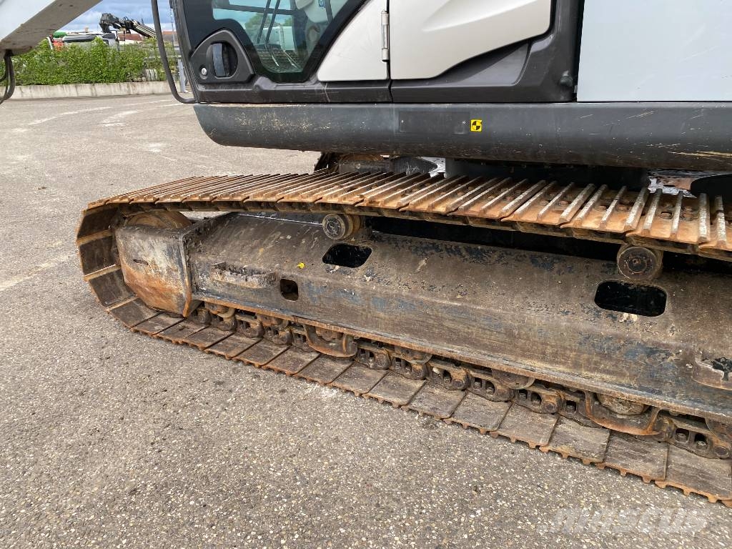 Hitachi ZX 210 LC-6 / Certificat CE endommagée Raupenbagger