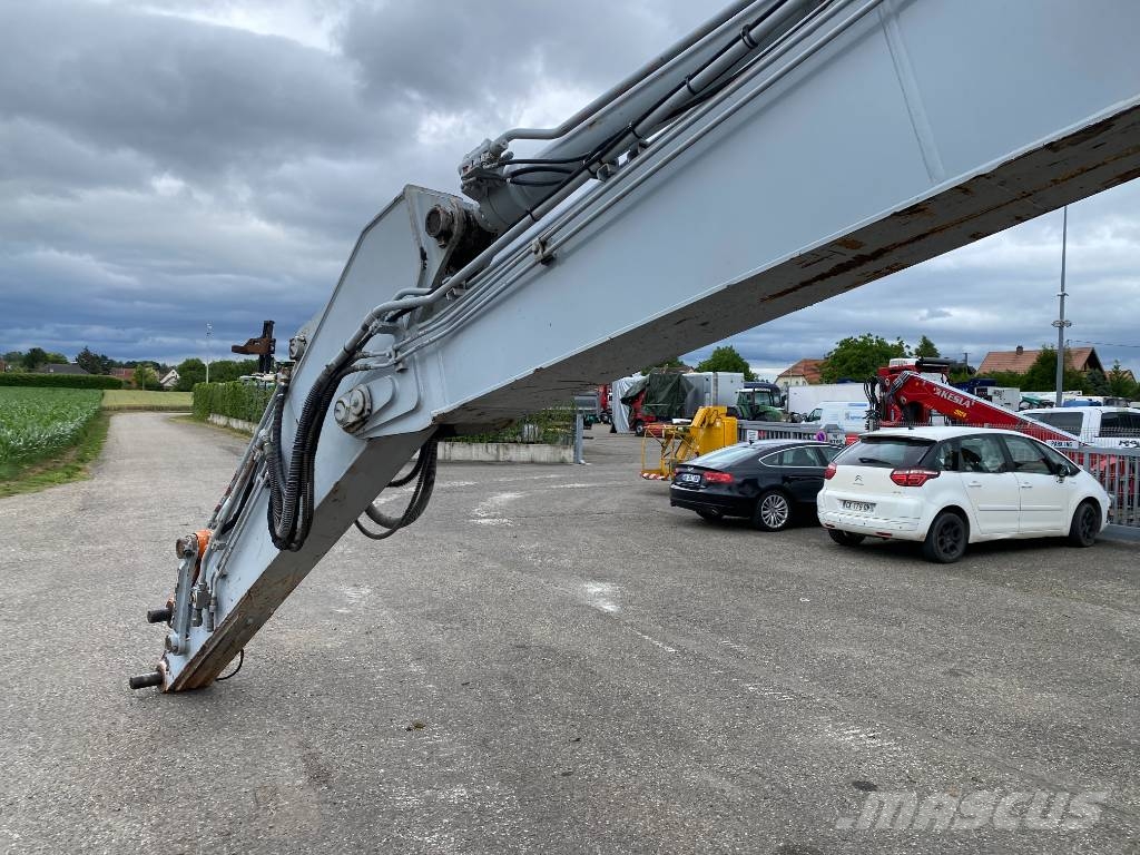 Hitachi ZX 210 LC-6 / Certificat CE endommagée Raupenbagger
