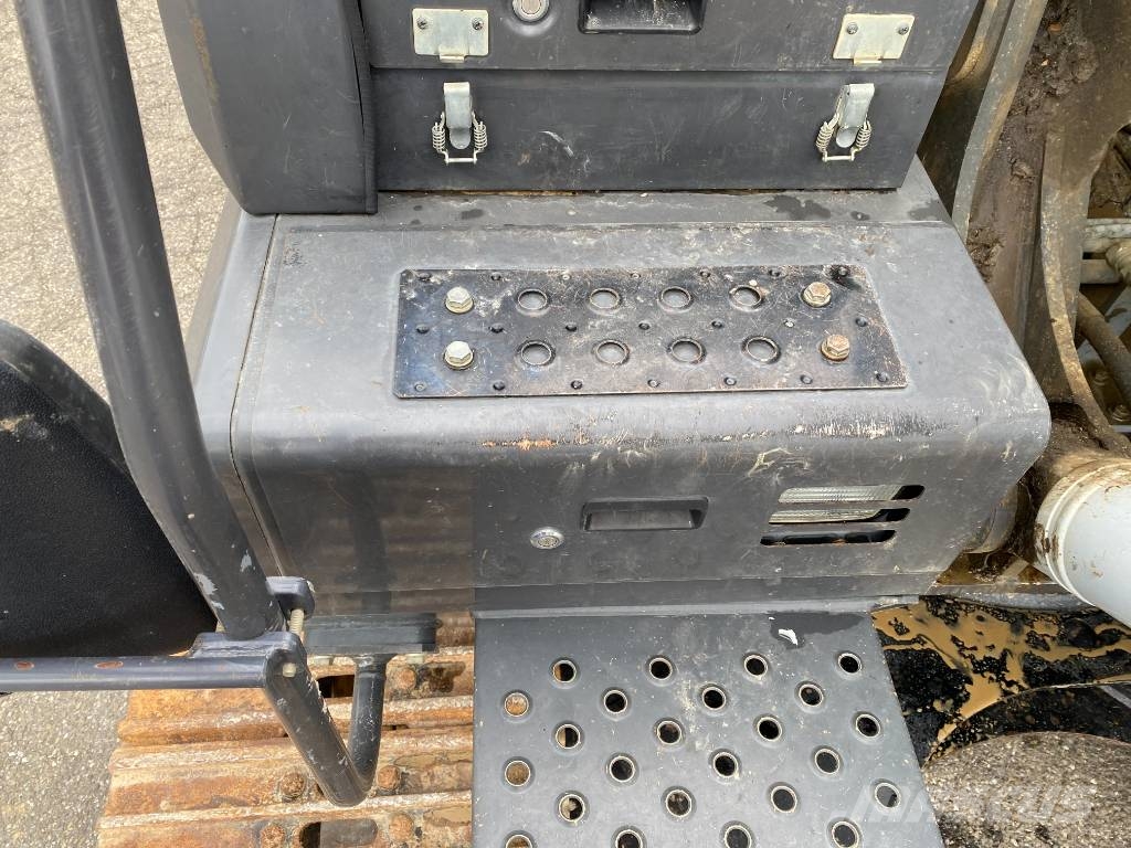 Hitachi ZX 210 LC-6 / Certificat CE endommagée Raupenbagger