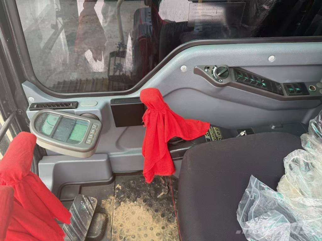 Volvo EC 140 Kāpurķēžu ekskavatori