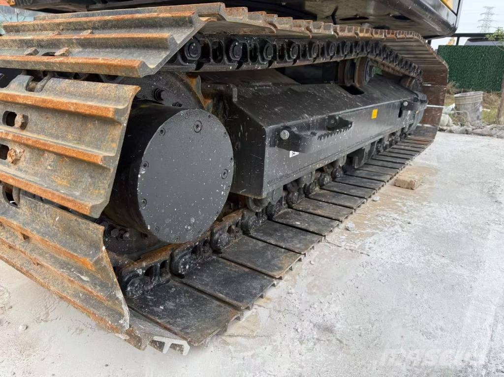 Volvo EC 140 Kāpurķēžu ekskavatori