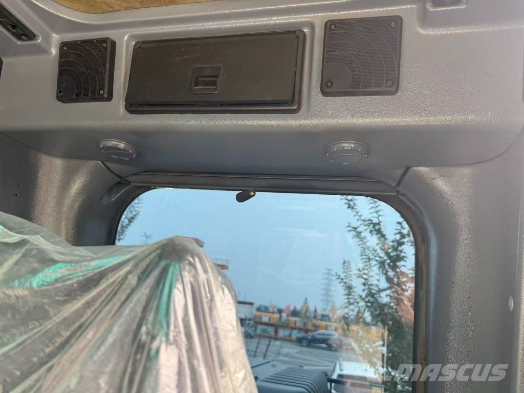 Volvo EC 140 Kāpurķēžu ekskavatori
