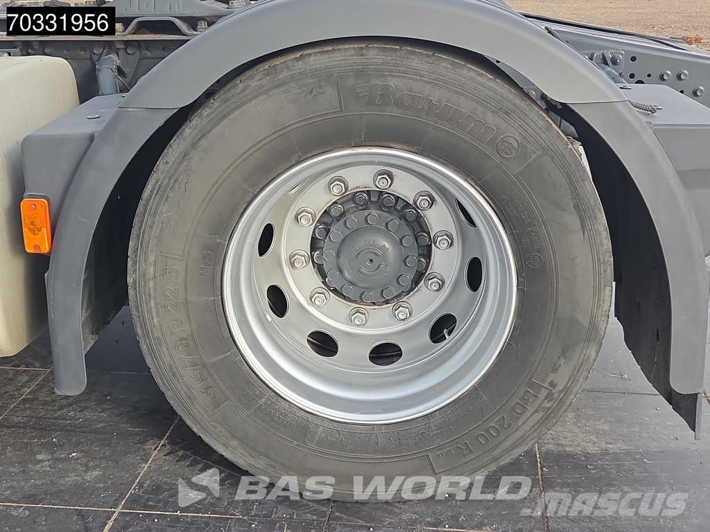 Iveco S-Way 510 4X2 Retarder 2x Tanks Standklima ACC Nav Cabezas tractoras