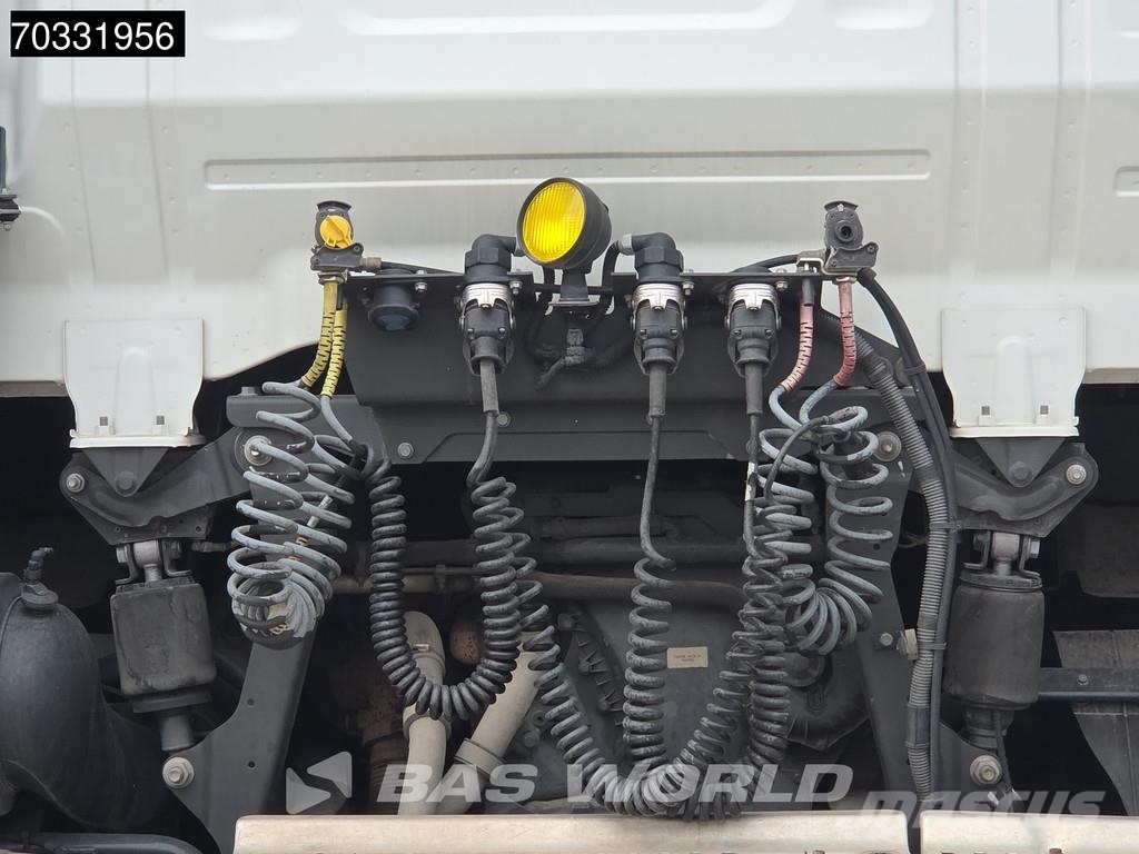 Iveco S-Way 510 4X2 Retarder 2x Tanks Standklima ACC Nav Cabezas tractoras
