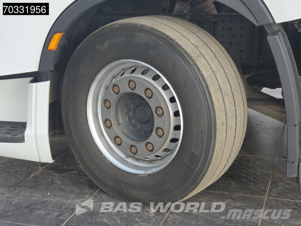 Iveco S-Way 510 4X2 Retarder 2x Tanks Standklima ACC Nav Cabezas tractoras
