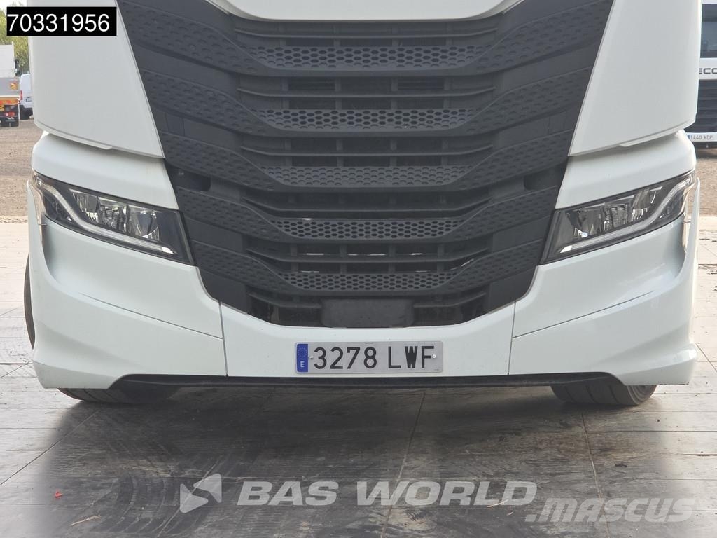 Iveco S-Way 510 4X2 Retarder 2x Tanks Standklima ACC Nav Cabezas tractoras