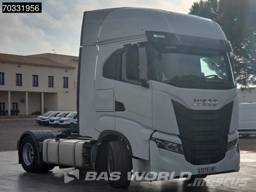Iveco S-Way 510 4X2 Retarder 2x Tanks Standklima ACC Nav Cabezas tractoras