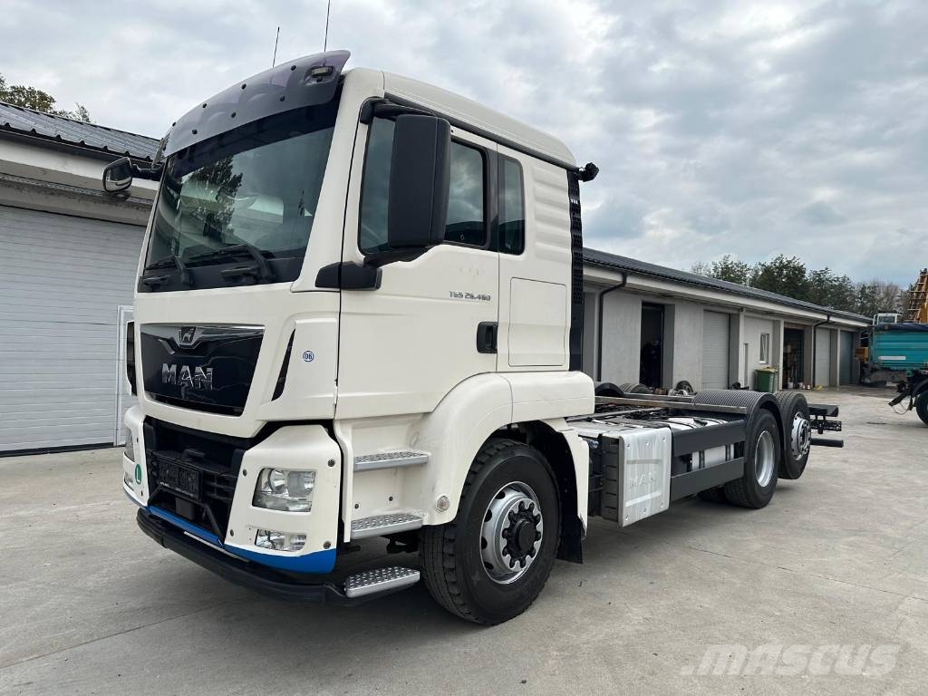 MAN TGS 26.460 6X4 HYDRO DRIVE Camiones con chasís y cabina