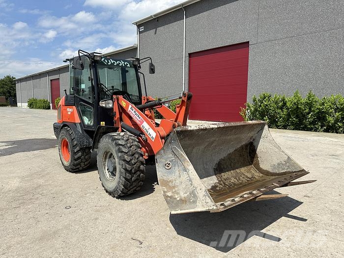 Kubota R065W Utovarivači na točkove