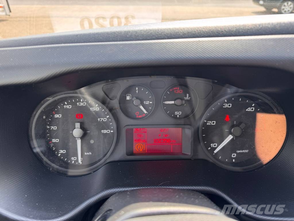 Iveco Daily 35C16 Tiefkühlkoffer Carrier Pulsor 400 LBW 온도 조절식