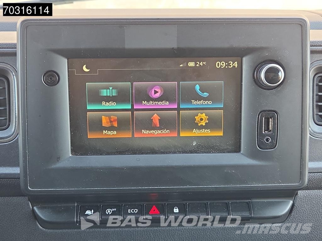 Renault Master 145PK Furgón Caja Cerrada – LED - Navegació Muut autot