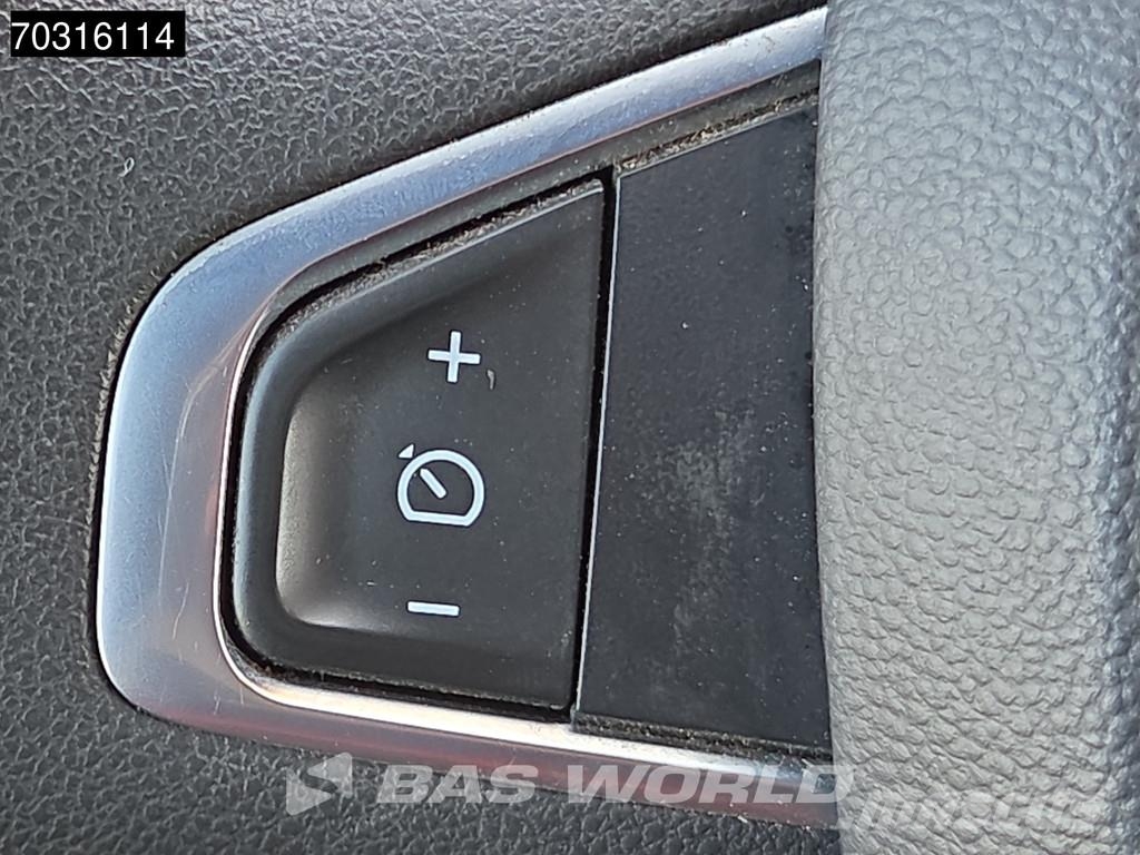 Renault Master 145PK Furgón Caja Cerrada – LED - Navegació Muut autot
