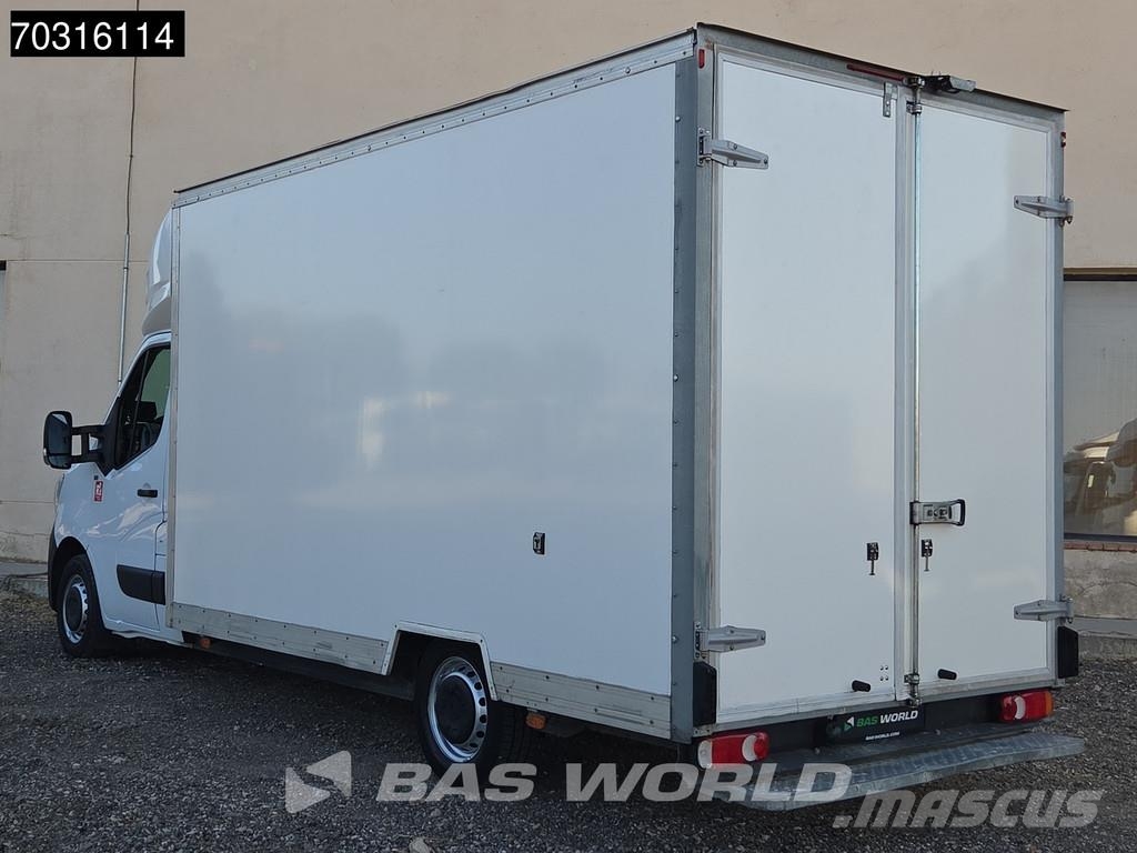 Renault Master 145PK Furgón Caja Cerrada – LED - Navegació Muut autot
