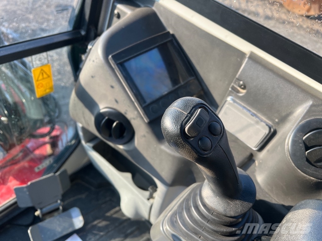 Takeuchi TB230 Мини екскаватори < 7 т