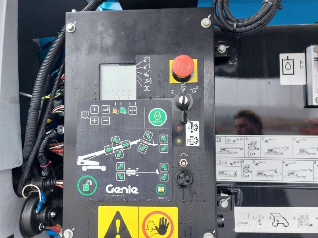 Genie SX-125 XC 견인식 전동이동 리프트