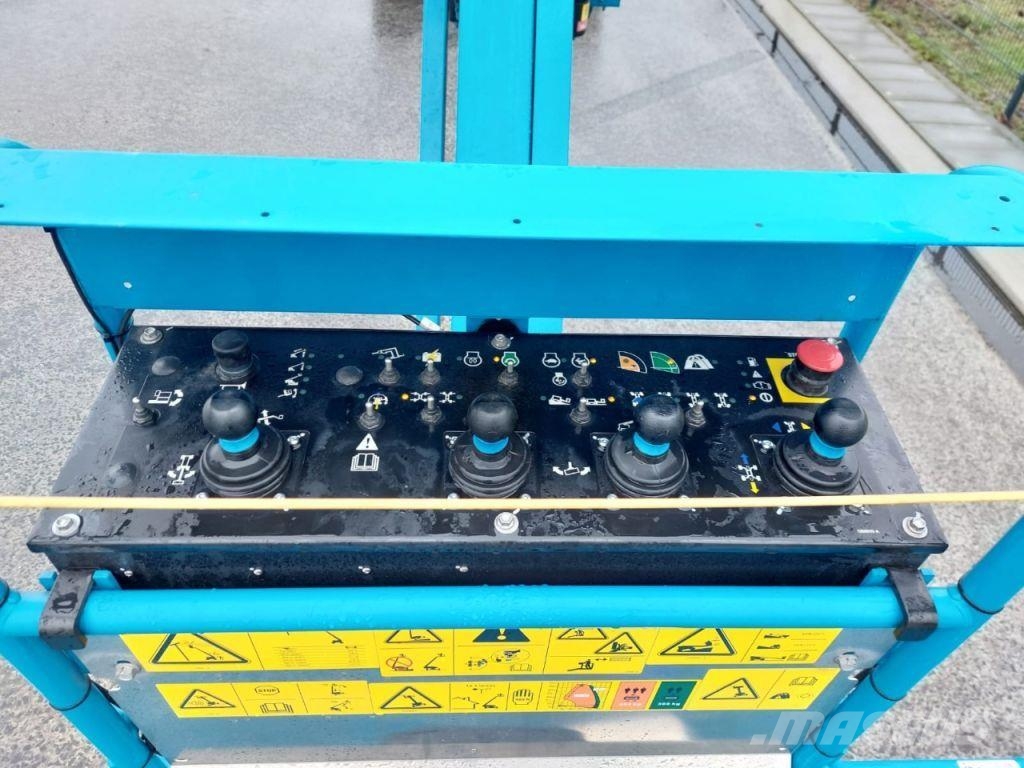 Genie SX-125 XC 견인식 전동이동 리프트