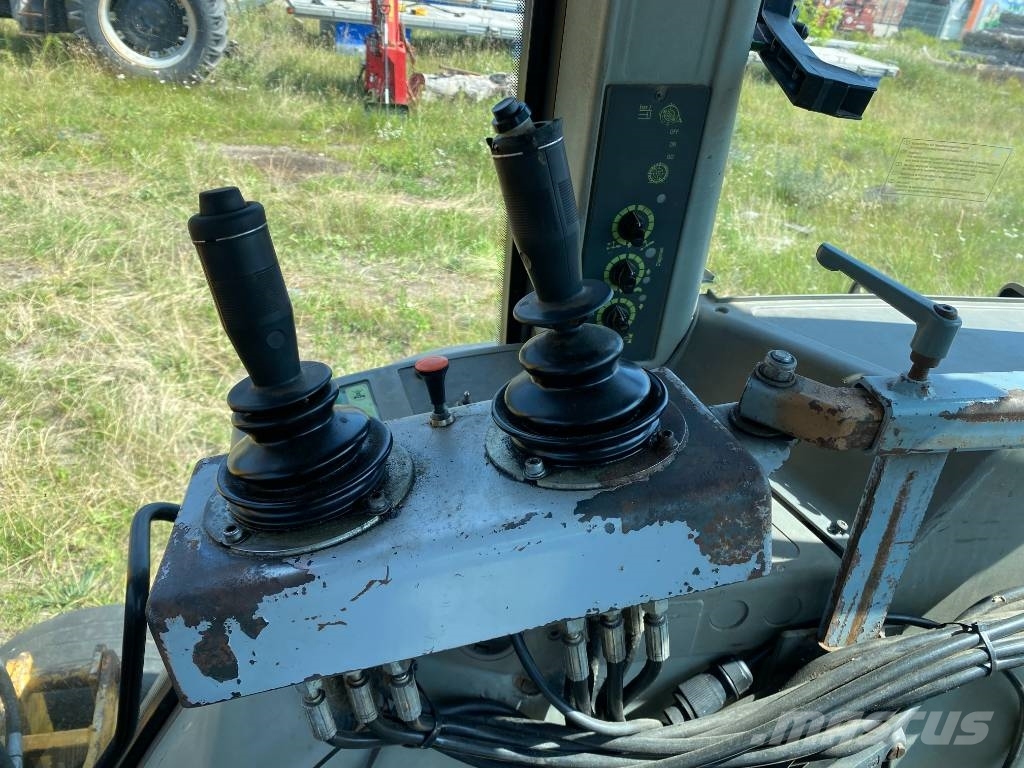 Fendt 511 Traktoriai