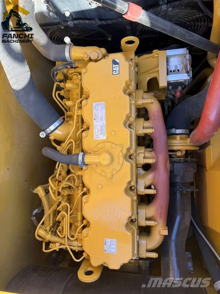 CAT 320 Vikšriniai ekskavatoriai
