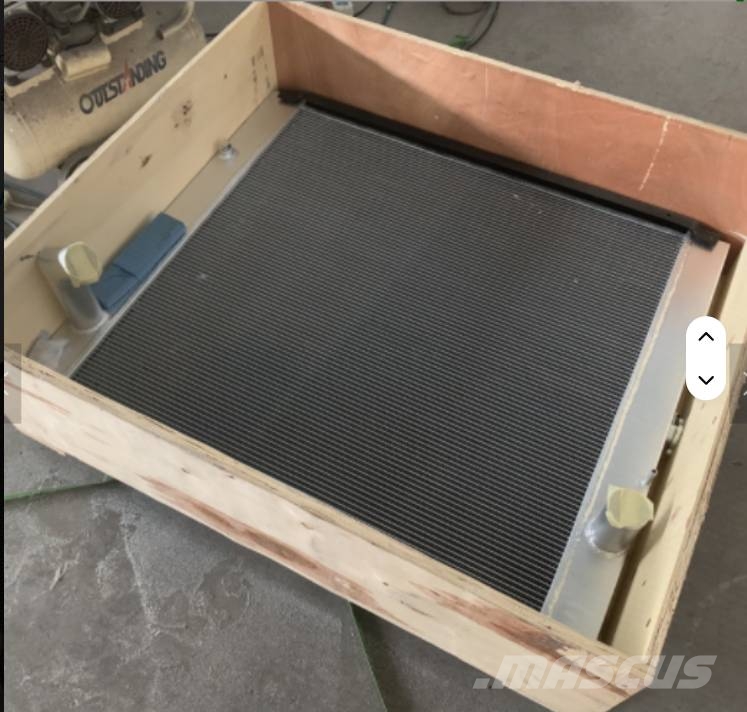 Liebherr 12220414 12239500 12219835 Cooling Radiator R9100 Vaihteisto