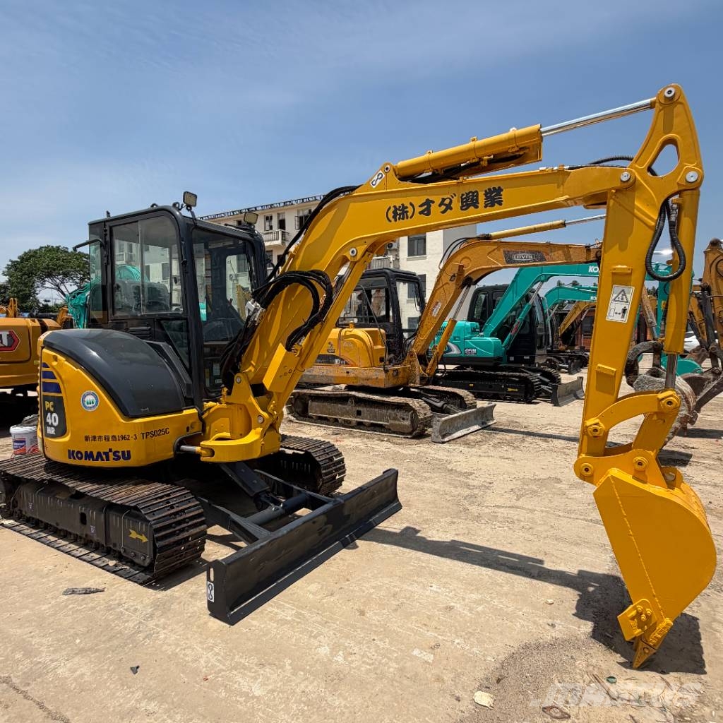 Komatsu PC 40 Vikšriniai ekskavatoriai