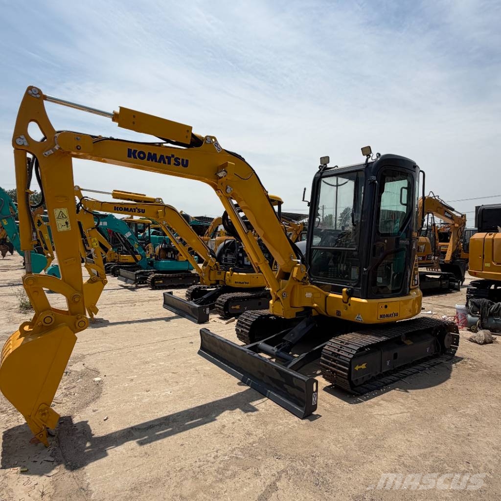 Komatsu PC 40 Vikšriniai ekskavatoriai