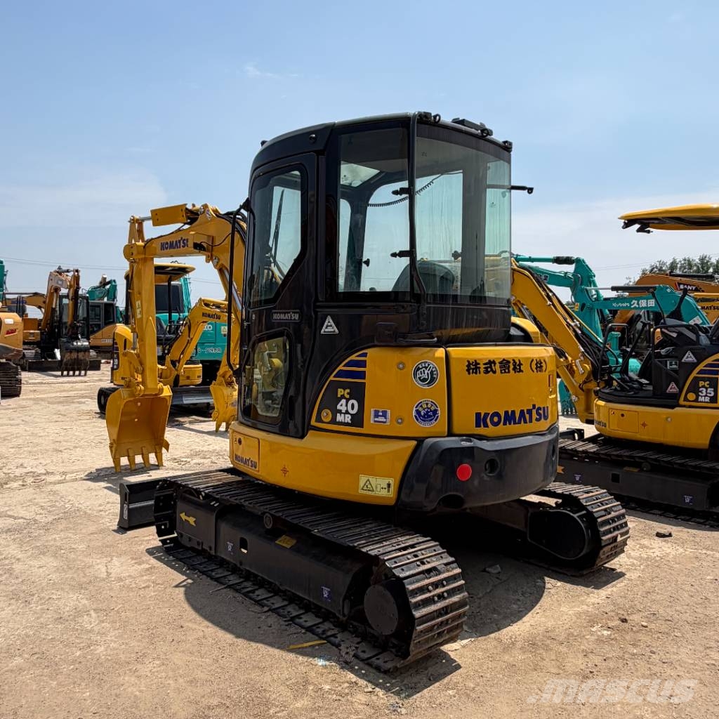 Komatsu PC 40 Vikšriniai ekskavatoriai