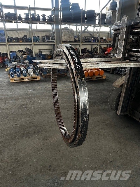 CAT 320 BL USED BEARING Коробка передач