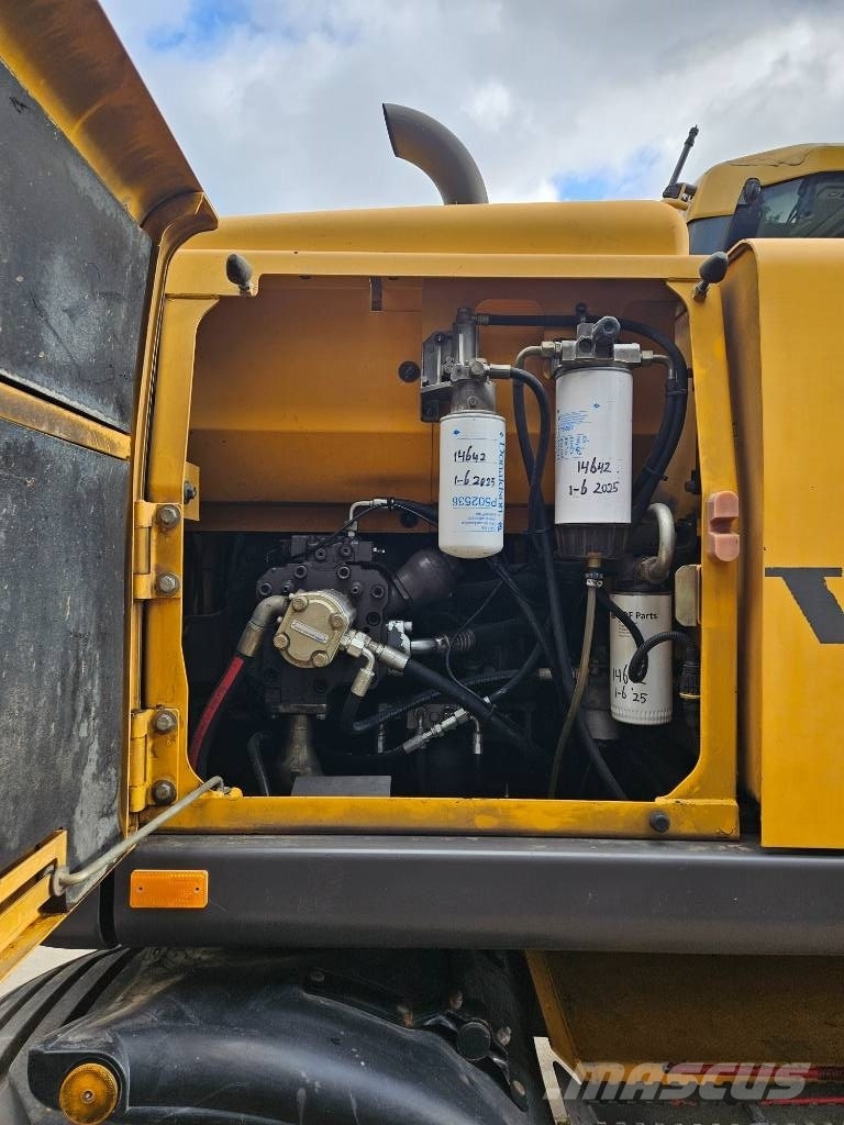 Volvo EW 140 C Колесни екскаватори