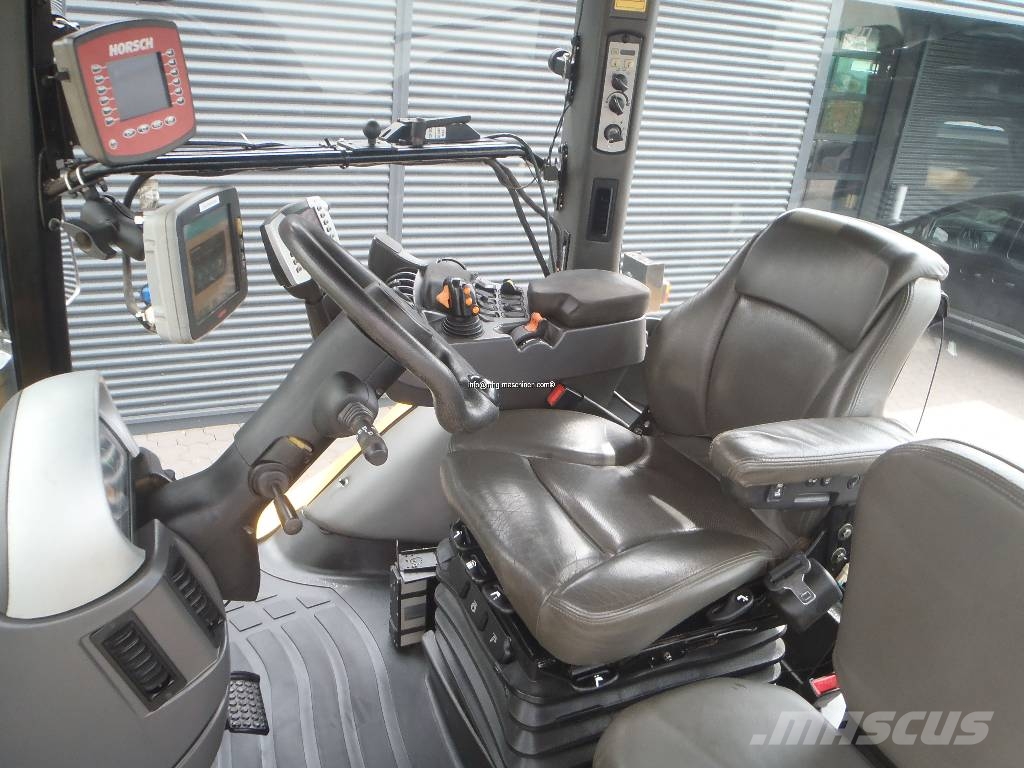 Challenger MT 755 E Traktoren
