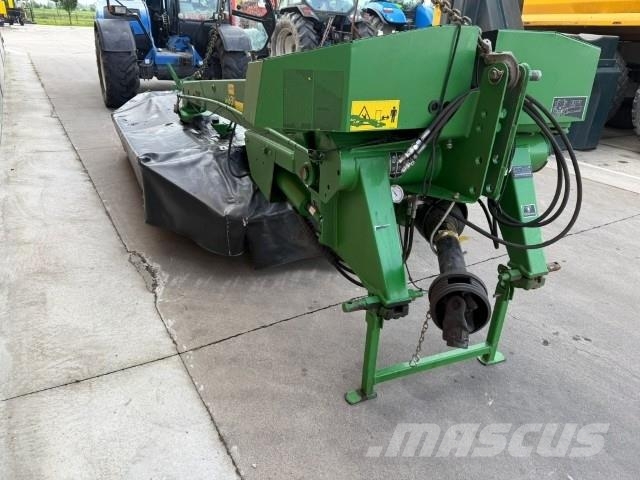 John Deere Achter 331 + Front 228 A Podadoras