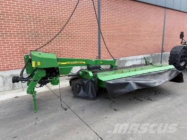 John Deere Achter 331 + Front 228 A Podadoras