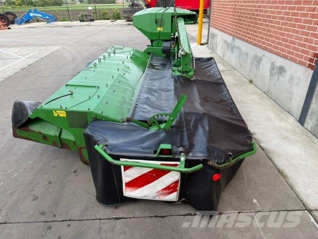John Deere Achter 331 + Front 228 A Podadoras