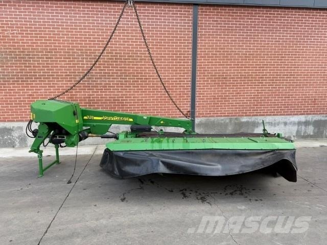 John Deere Achter 331 + Front 228 A Podadoras