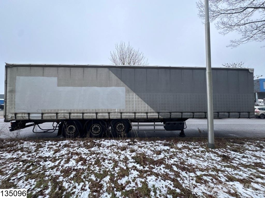 Lecitrailer Tautliner Lift axle Kapelltrailer