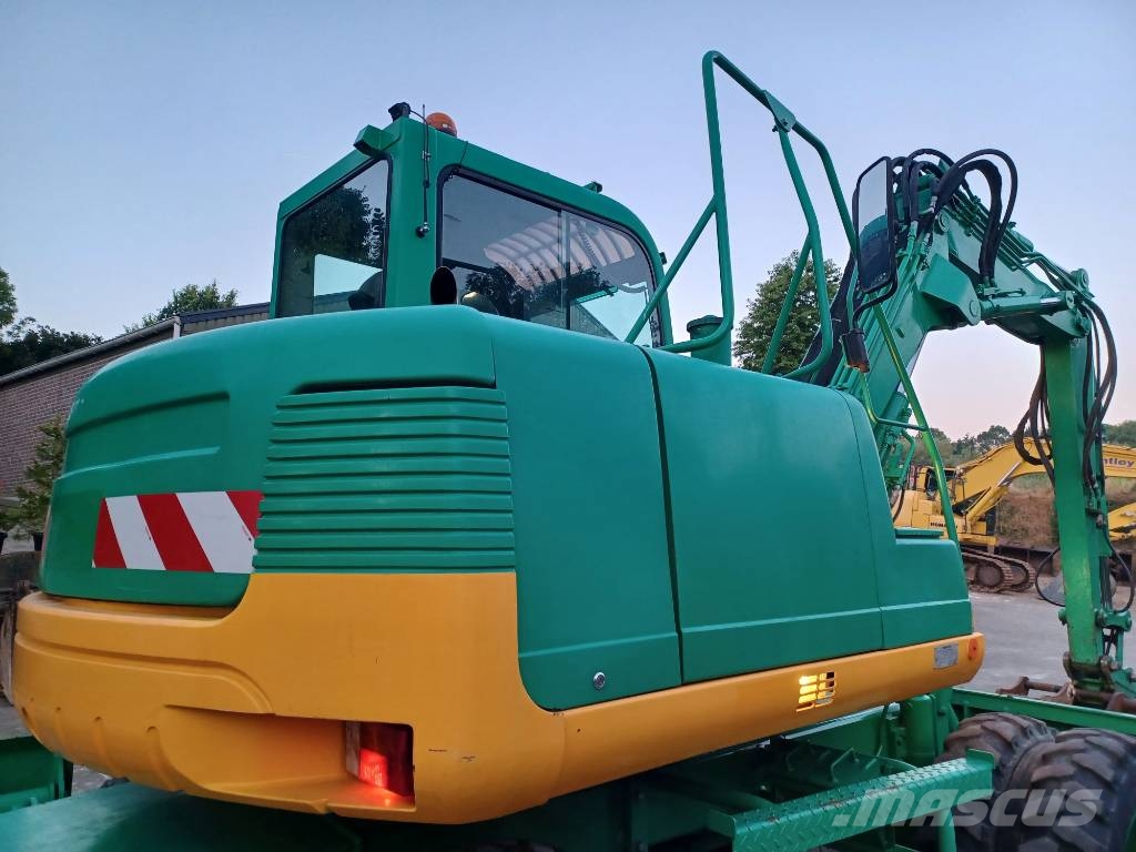 Takeuchi TB 175 W not TB 295 W Lastik tekerli ekskavatörler