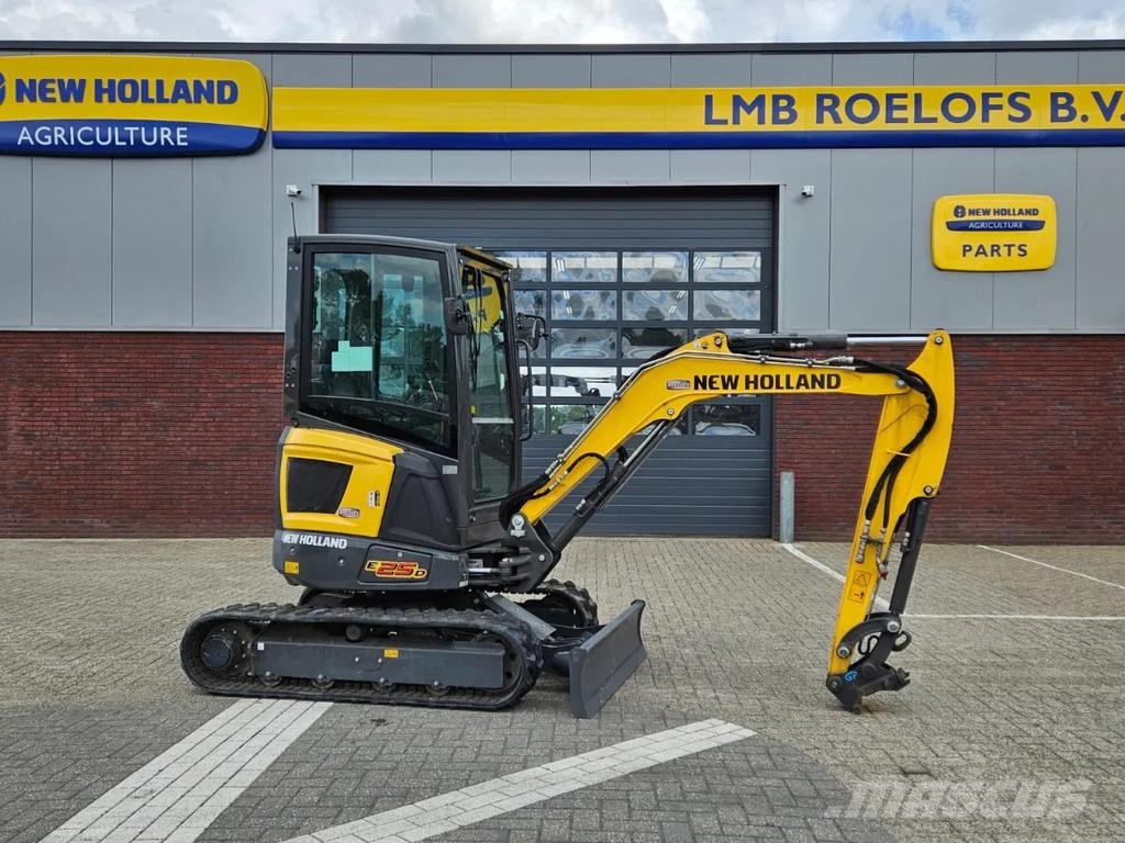 New Holland E25D minikraan ミニクレーン