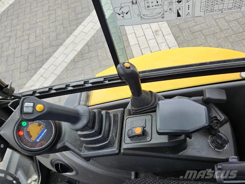 New Holland E25D minikraan ミニクレーン
